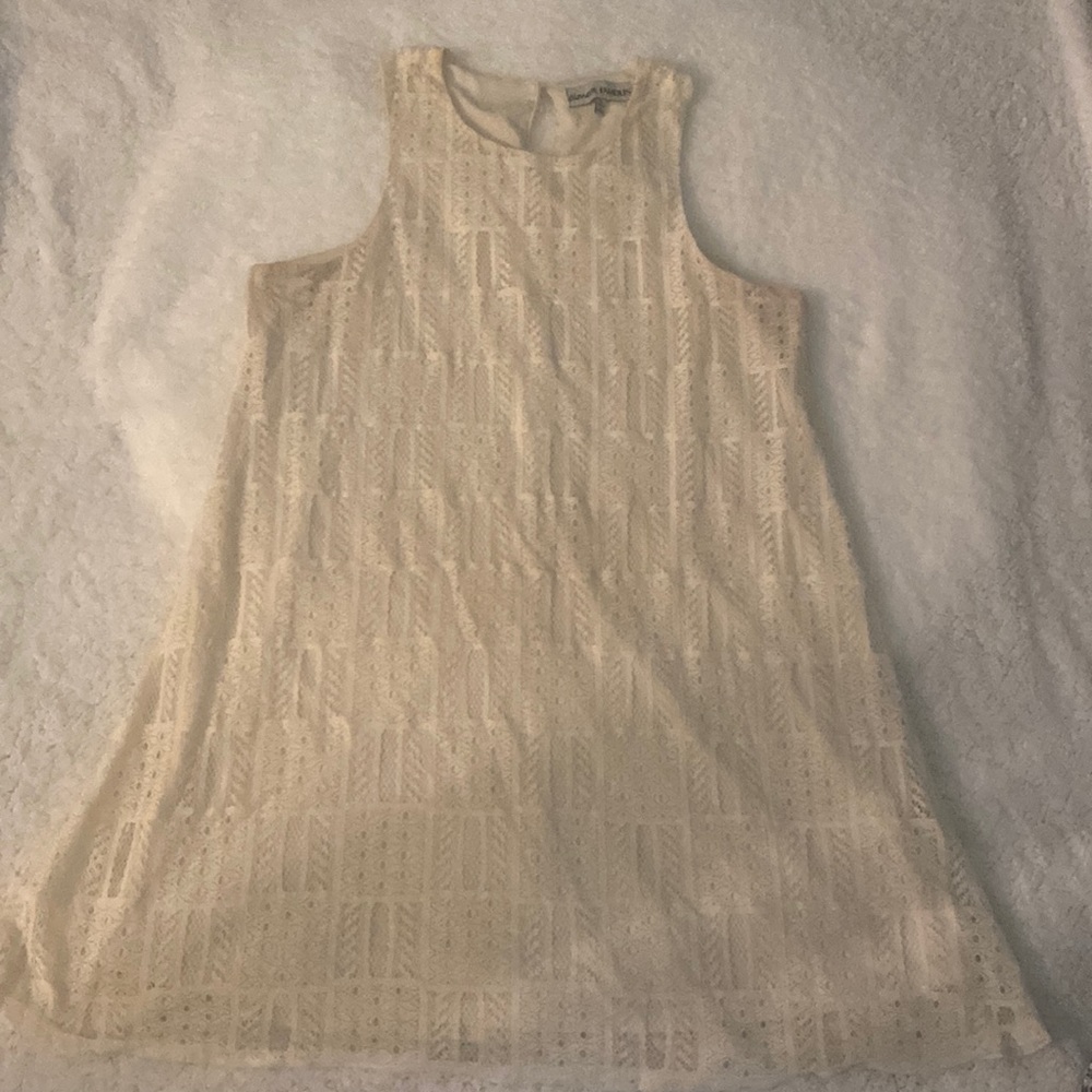 Mini lace dress